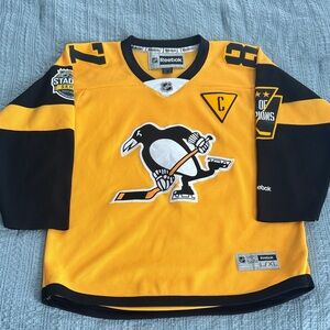 Reebok Youth Pittsburgh Penguin’s Crosby 87 Hockey Jersey L/XL